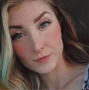 Meet your Posher, Alyvia